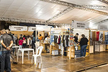 Estandes da Expo Vila Abraão